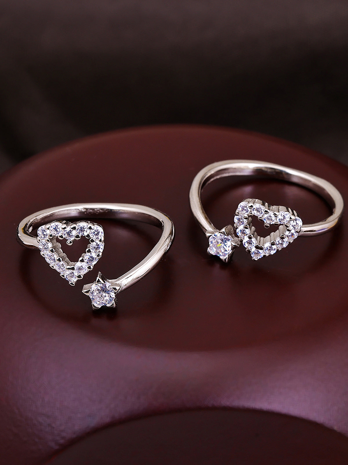 Pissara by Sukkhi Awesome 925 Sterling Silver Cubic Zirconia Toe Rings For Women And Girls|with Authenticity Certificate, 925 Stamp & 6 Months Warranty TR104685