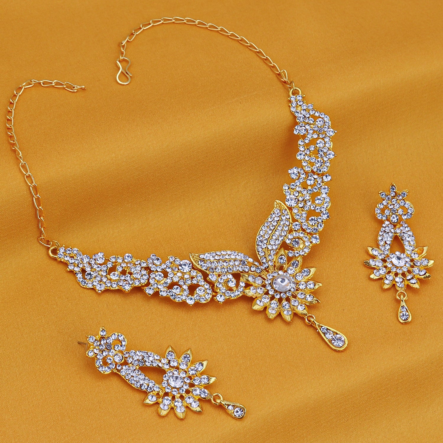 Sukkhi Fabulous Gold Plated AD Necklace Set For Women