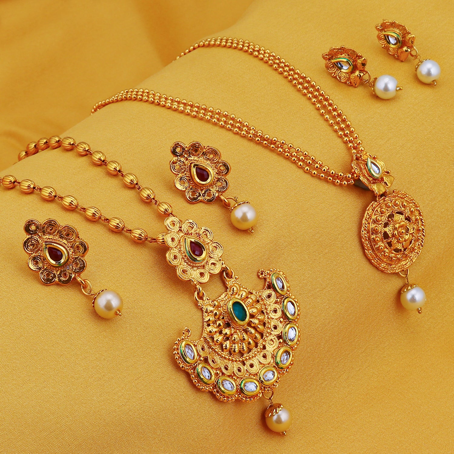 Sukkhi Wavy Gold Plated Kundan Set of 2 Necklace Set Combo For Women