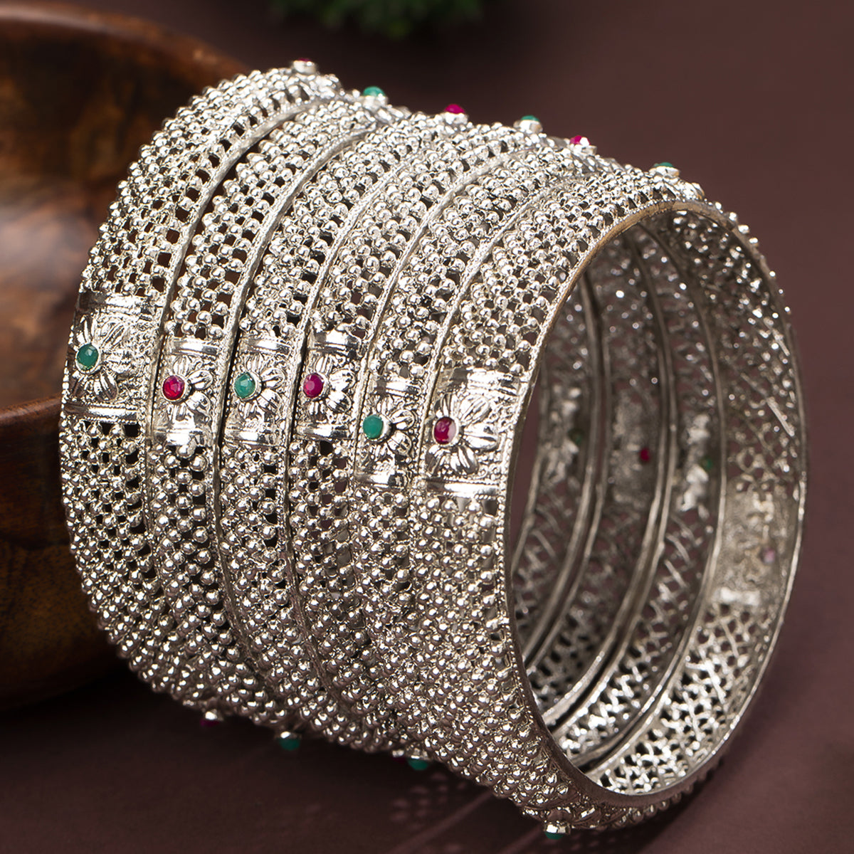 Sukkhi Divine Rhodium Plated Bangle For Women (Set of 6) (B100554_2.6)