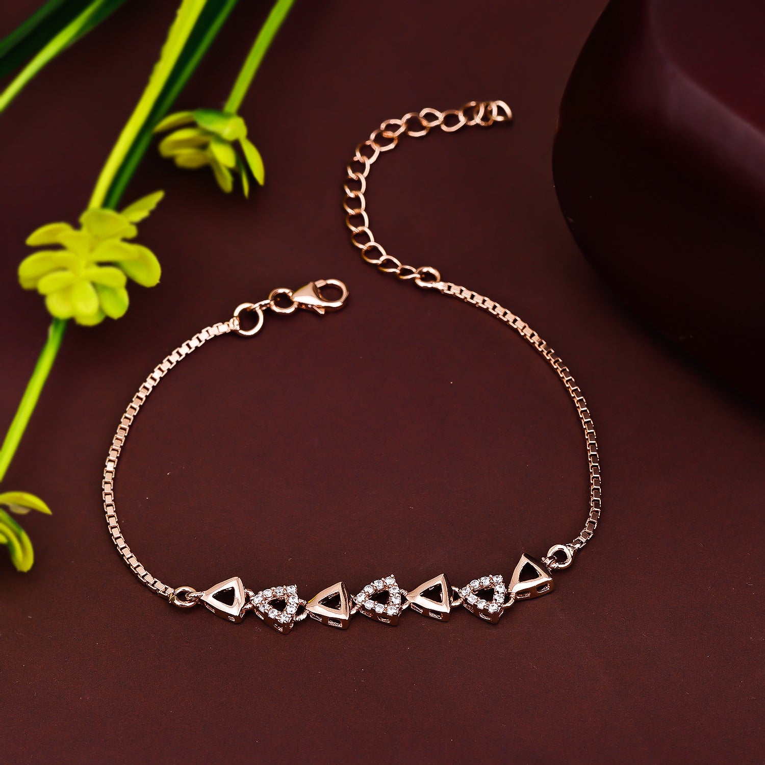Buy quality 925 Silver Elegant Design Ladies Bracelet in Mumbai