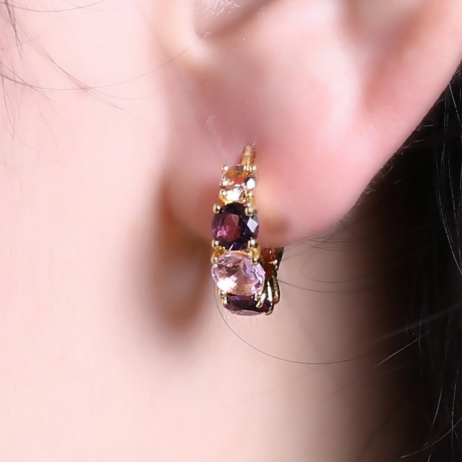 Scintillare by Sukkhi Attractive Crystals from Swarovski Hoop Gold Plated Clip-On Earring for Women and Girls