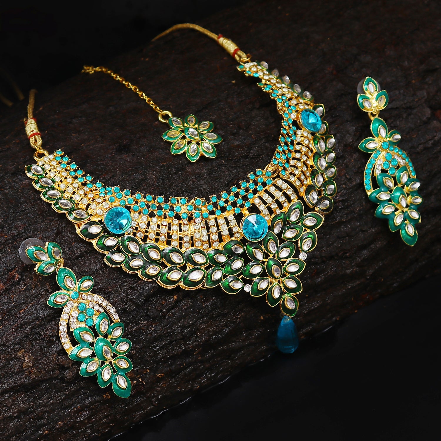 Sukkhi Delightful Gold Plated AD Collar Necklace Set For Women
