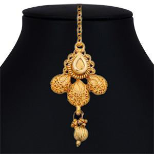 Sukkhi Incredible Classic Gold Plated Kundan Choker Necklace Set for Women