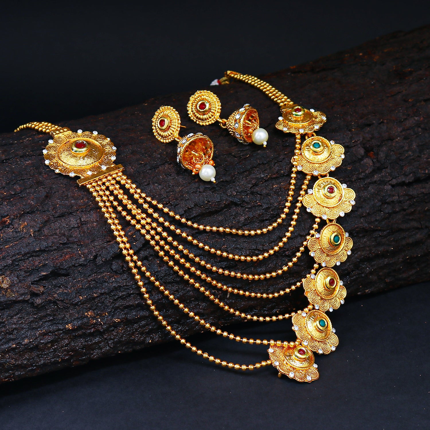 Sukkhi Eye-catchy Jalebi Design 7 String Gold Plated Necklace Set