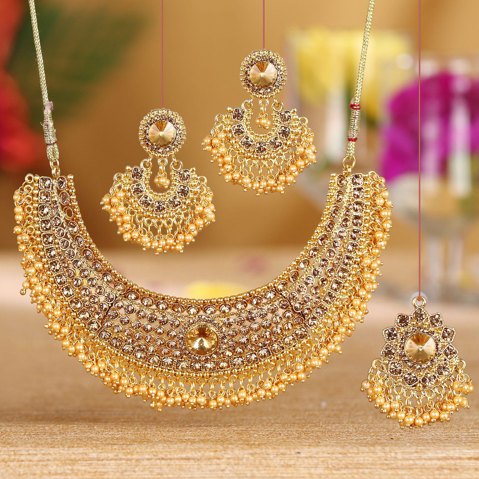 NL15458 Choker Style AD White Stones South Indian Gold Covering Necklace  Online | JewelSmart.in