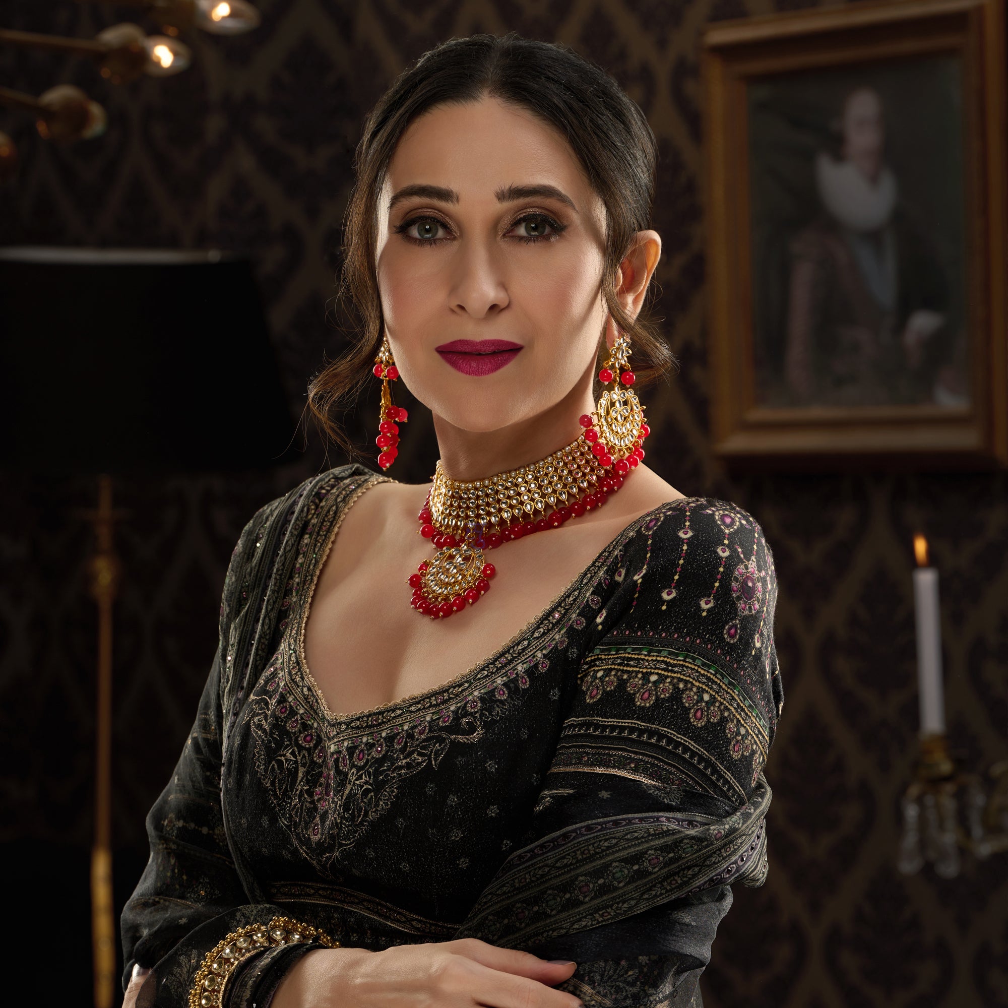 Sukkhi Glorious Gold Plated Kundan Choker Necklace Set Worn By Karisma Kapoor
