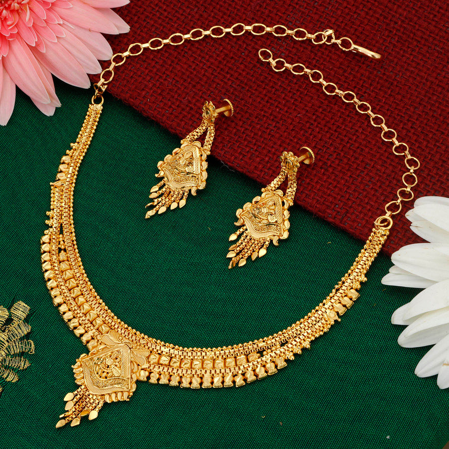 Sukkhi Gleaming Alloy  24 Carat 1 Gram Gold Jewellery Necklace Set for Women