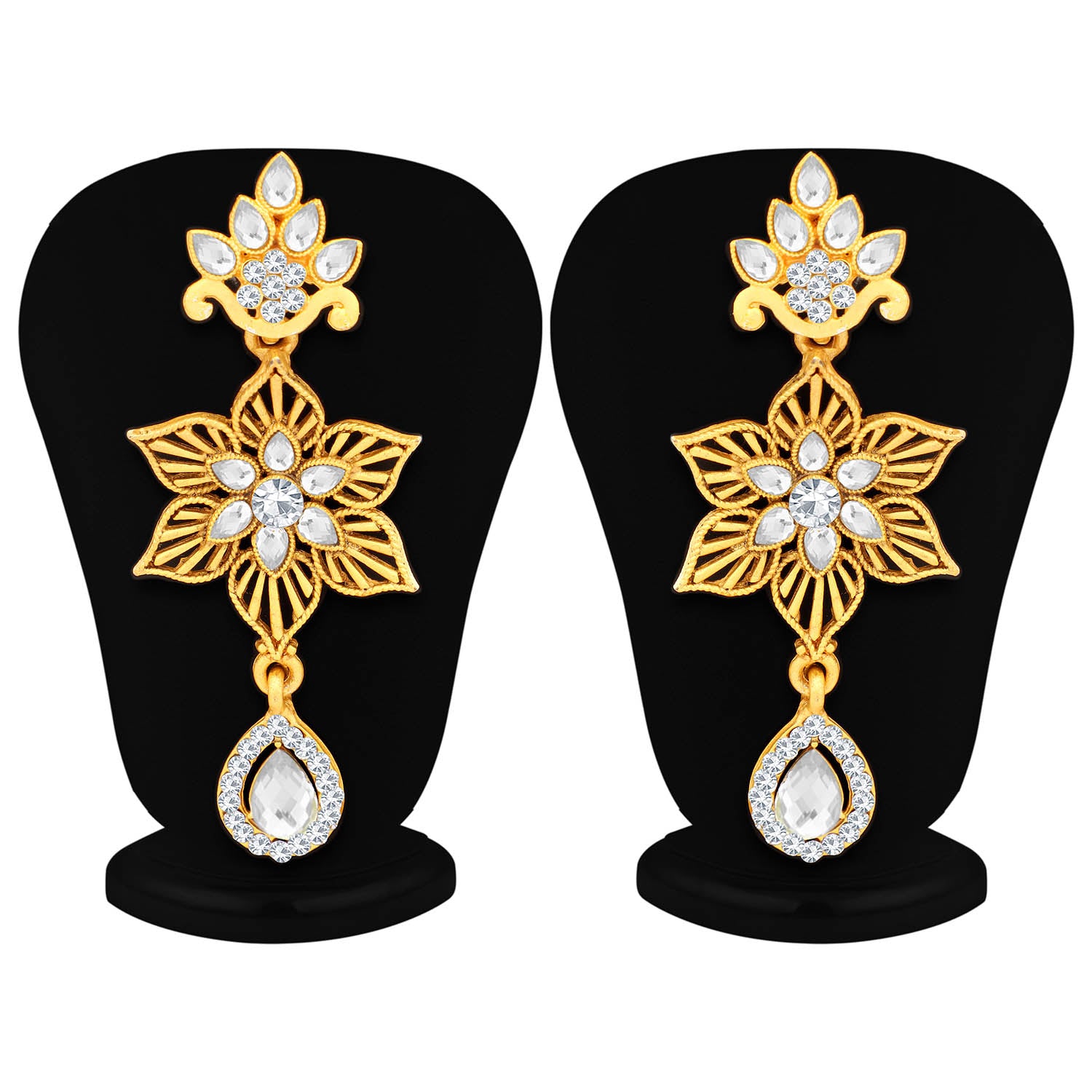 Sukkhi Elegant Gold Plated Kundan Choker Necklace Set For Women