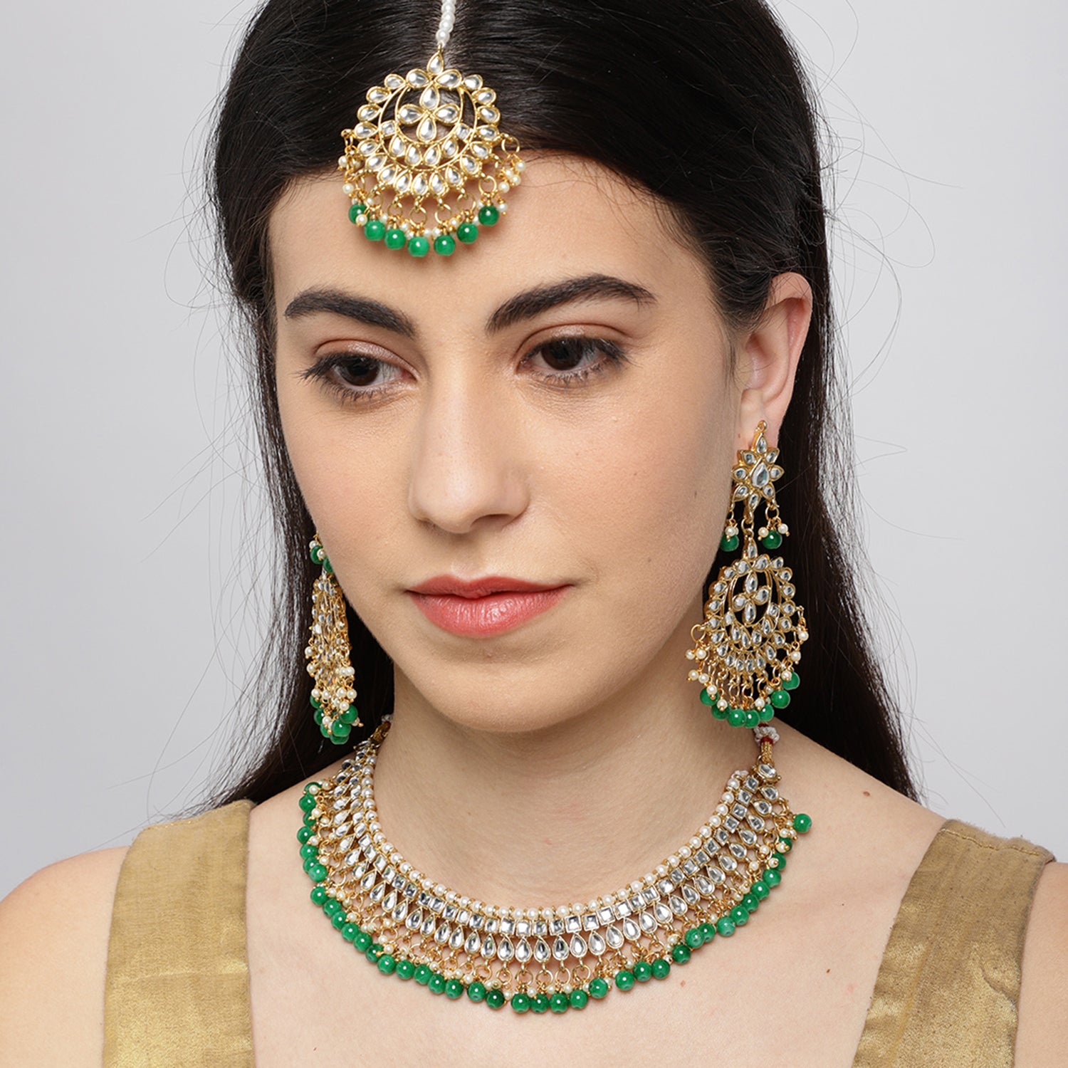 Sukkhi Ritzy Kundan Gold Plated Choker Neckalce Set for Women
