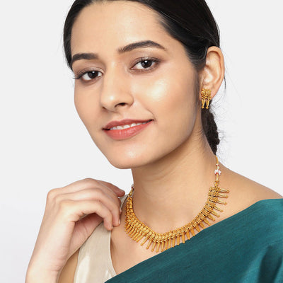 Sukkhi Decent Gold Plated Floral Collar Necklace Set for Women