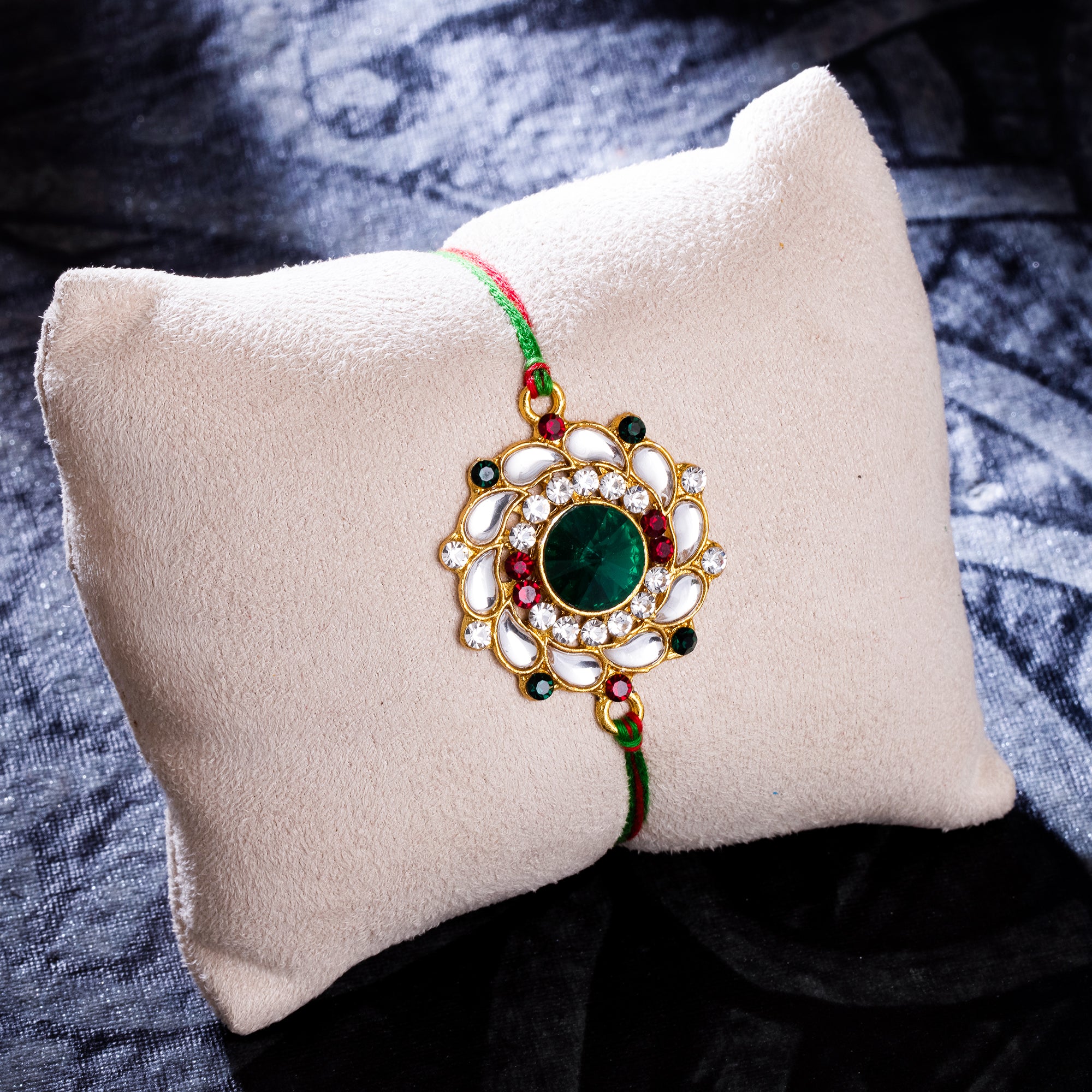 Sukkhi Trendy Gold Plated Floral Rakhi with Roli Chawal and Raksha Bandhan Greeting Card For Men