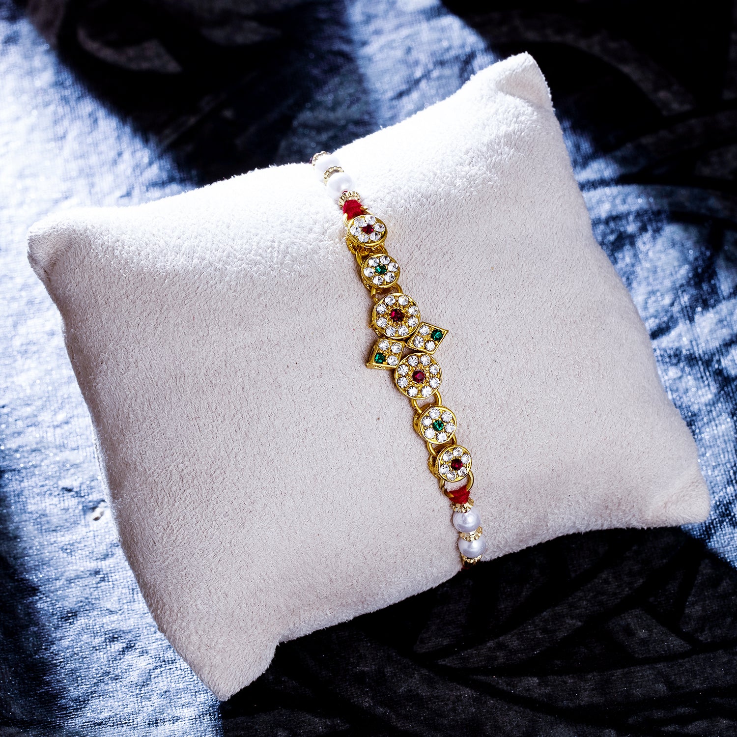 Sukkhi Fashionable Gold Plated Rakhi with Roli Chawal and Raksha Bandhan Greeting Card For Men