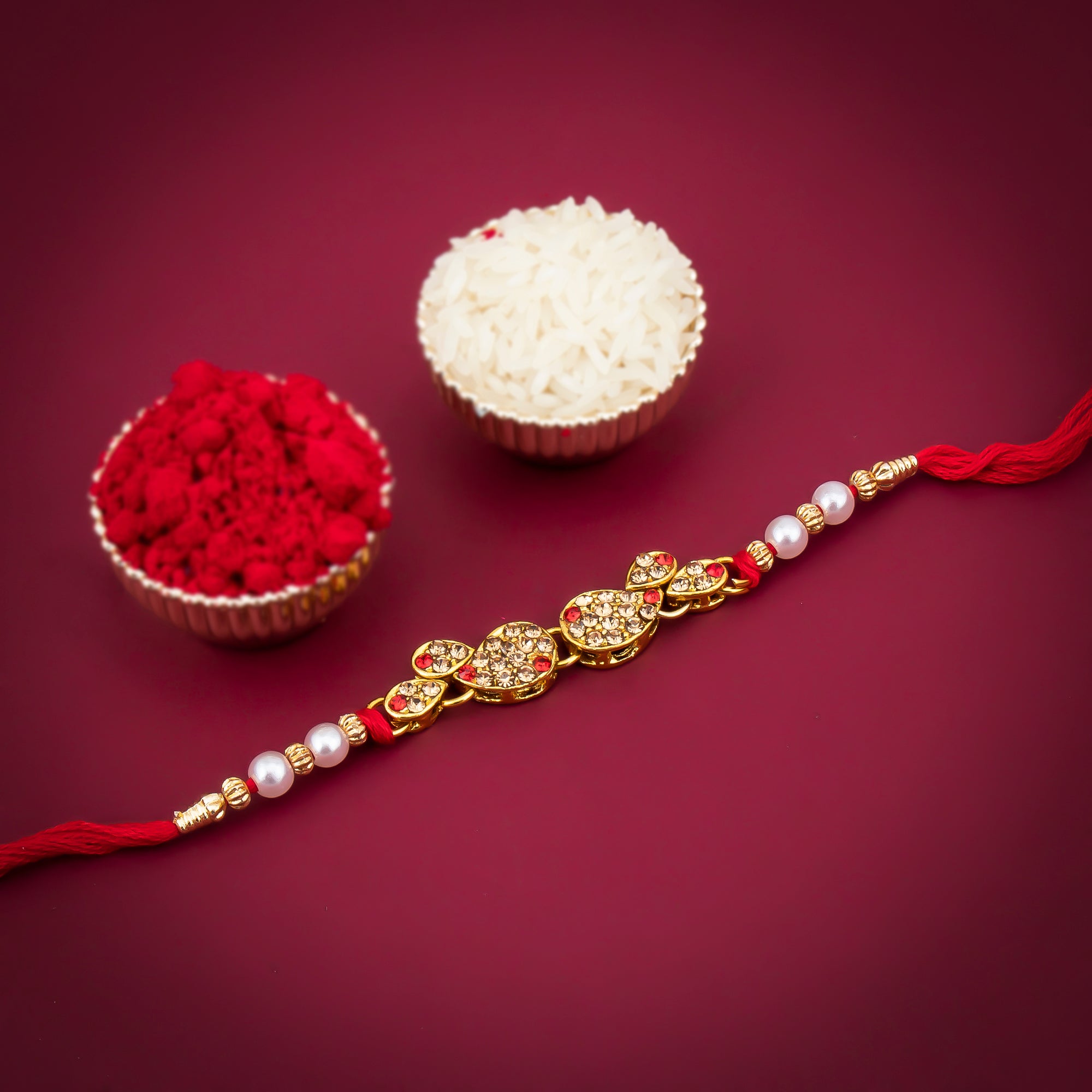 Sukkhi Ravishing Gold Plated Rakhi with Roli Chawal and Raksha Bandhan Greeting Card For Men