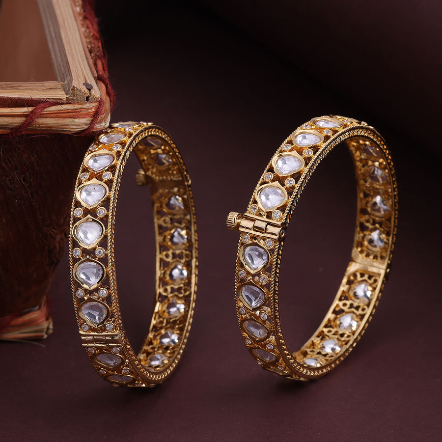 Sukkhi Golden Gold Plated Kundan Bangle For Women