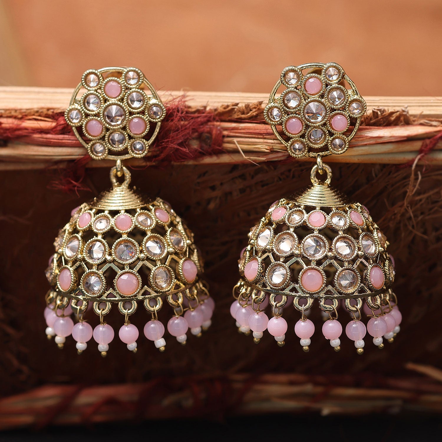 Sukkhi Pink Gold Plated Reverse Ad & Pearl Jhumka Earring For Women