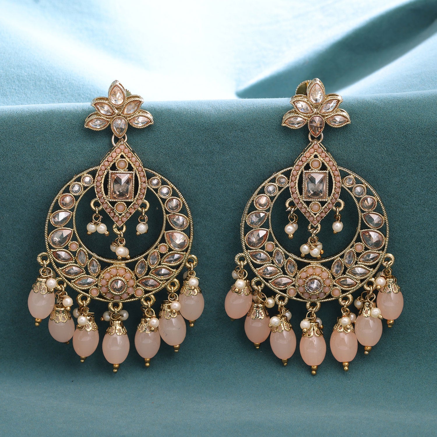 Sukkhi Peach Gold Plated Reverse Ad & Pearl Dangle Earring For Women