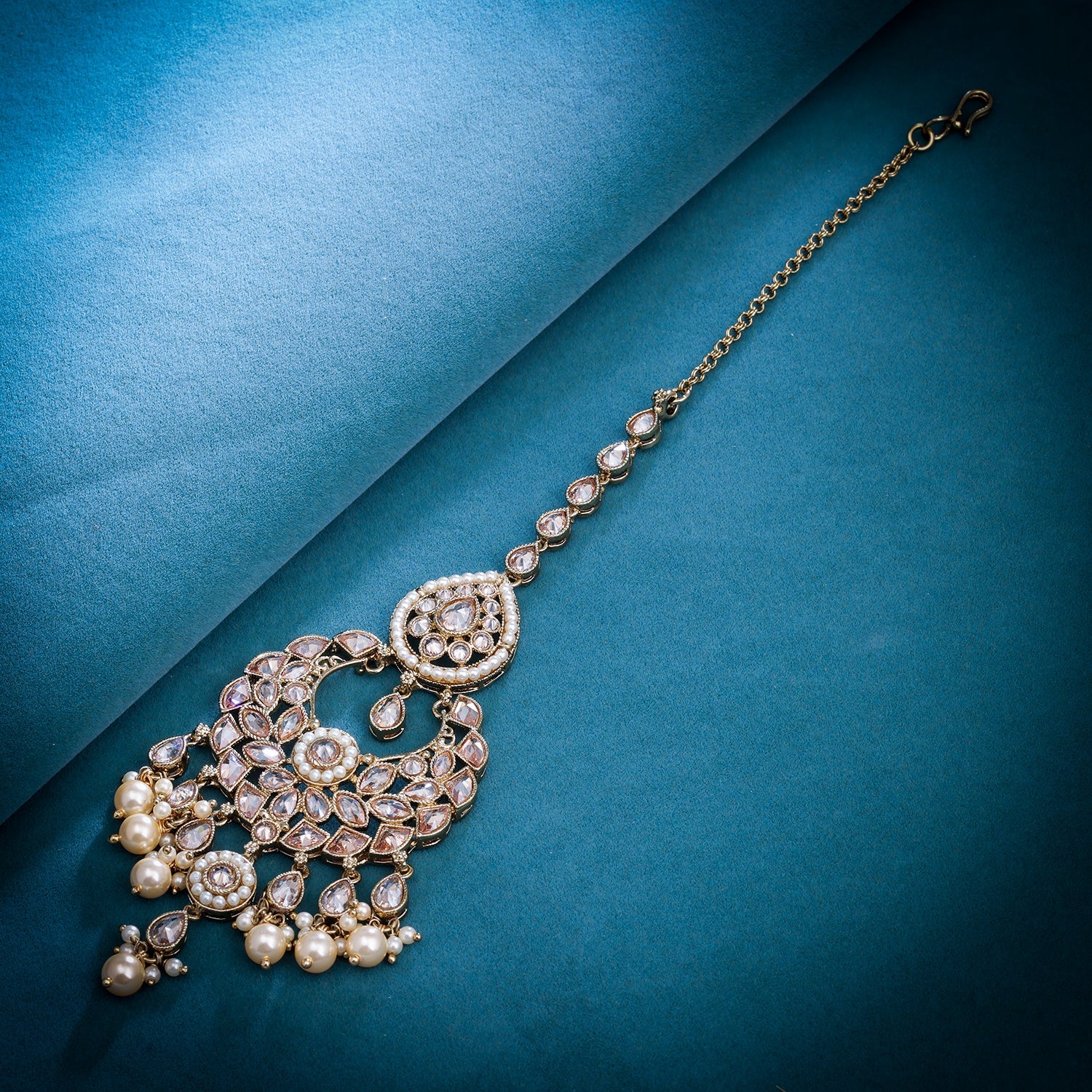 Sukkhi Golden Gold Plated Reverse AD & Pearl Maangtikka For Women