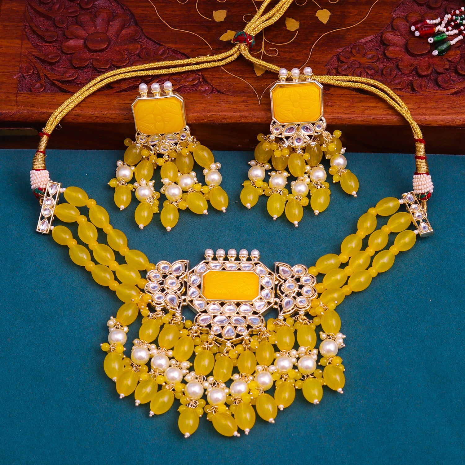Sukkhi Yellow Gold Plated Kundan & Pearl Choker Necklace Set For Women