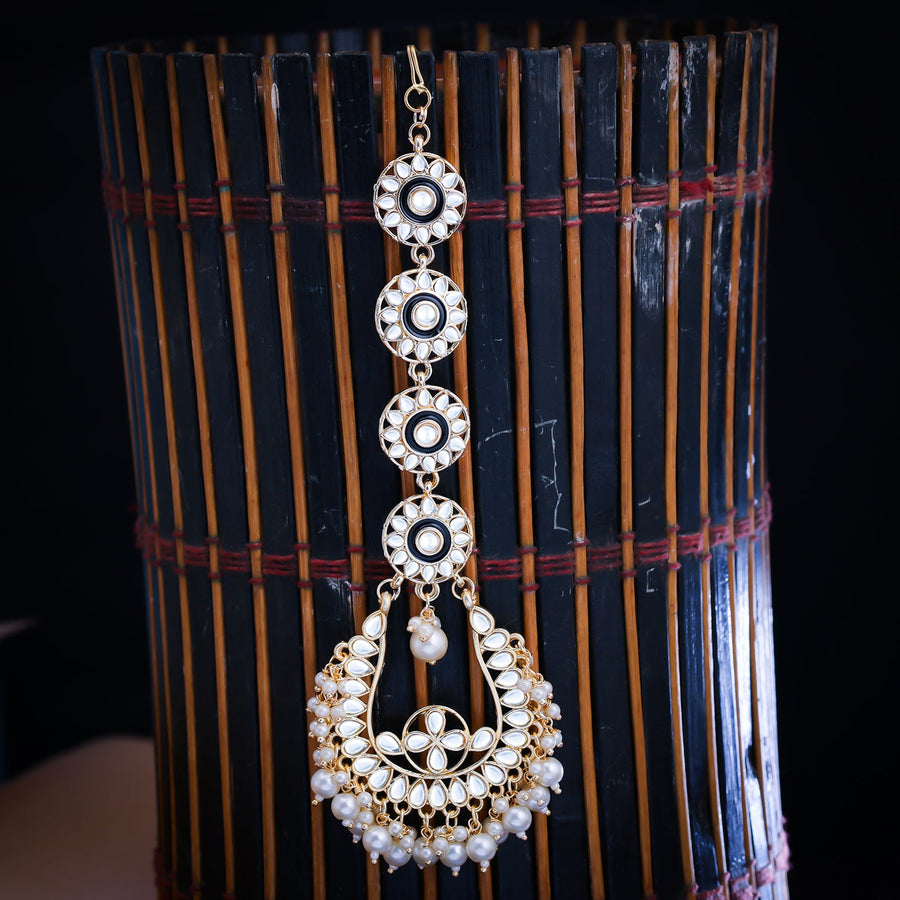 Sukkhi Golden Gold Plated Kundan & Pearl Mangtikka For Women