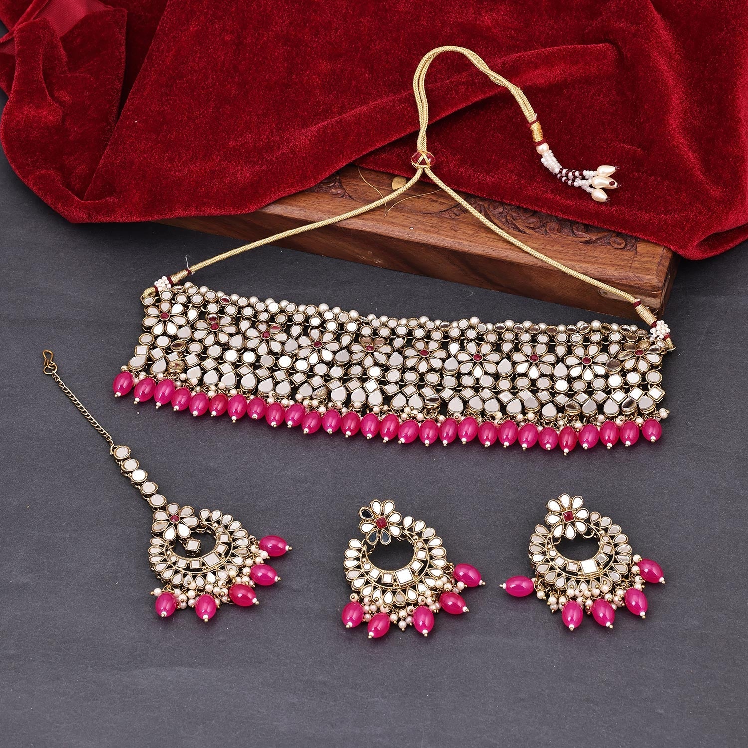 Sukkhi Pink Gold Plated Mirror & Pearl Choker Necklace Set For Women