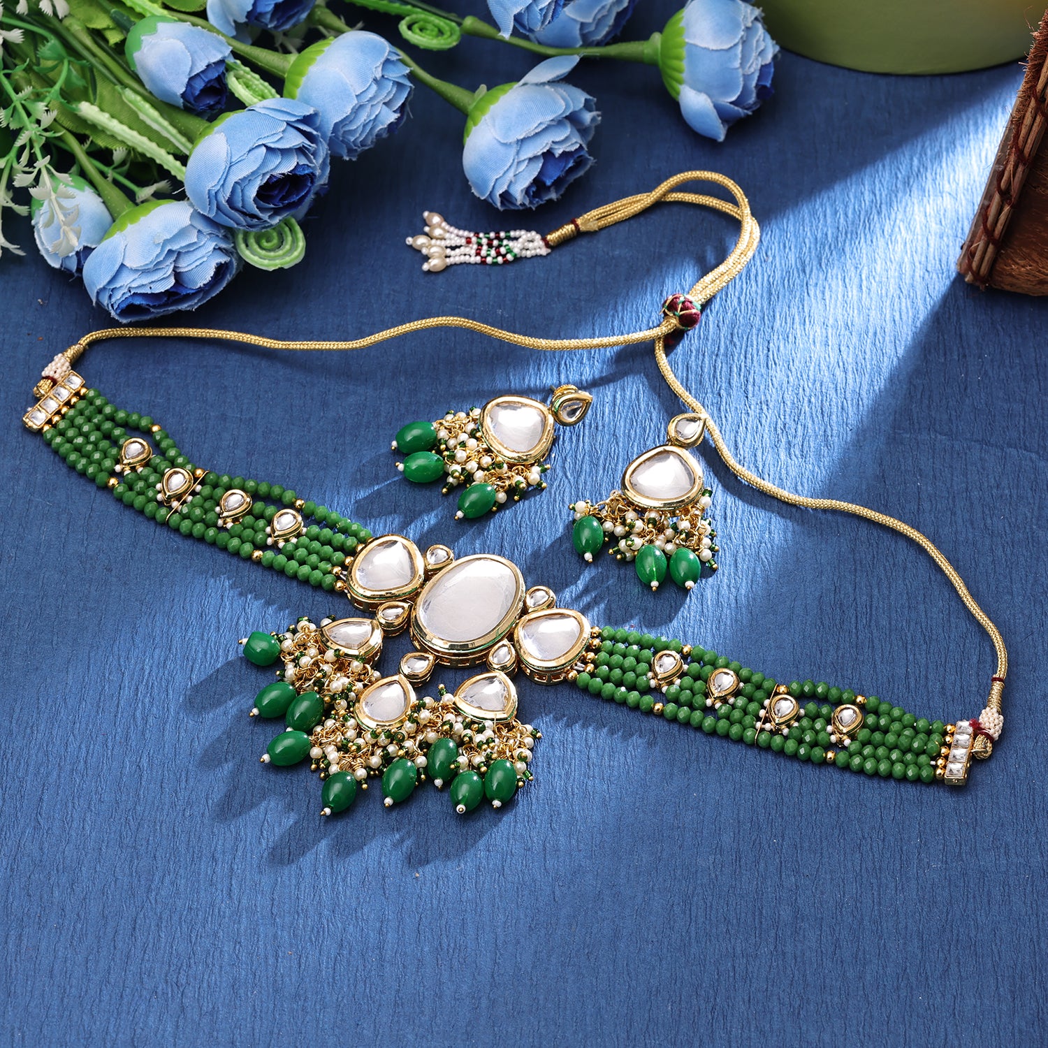 Sukkhi Perfect  Gold Plated Kundan & Pearl Green Necklace Set for Women