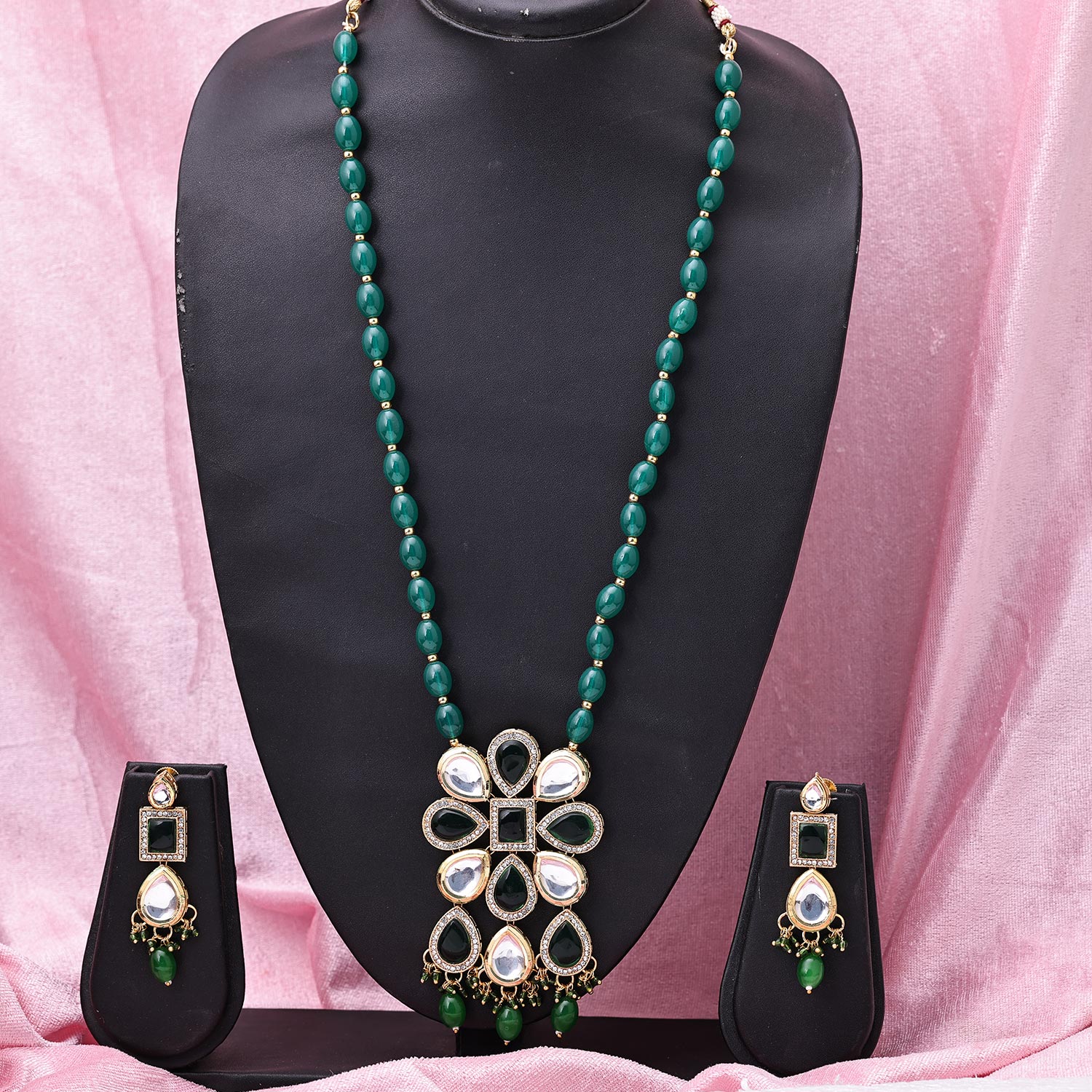 Sukkhi Dainty  Gold Plated CZ & Kundan & Pearl Green Necklace Set for Women