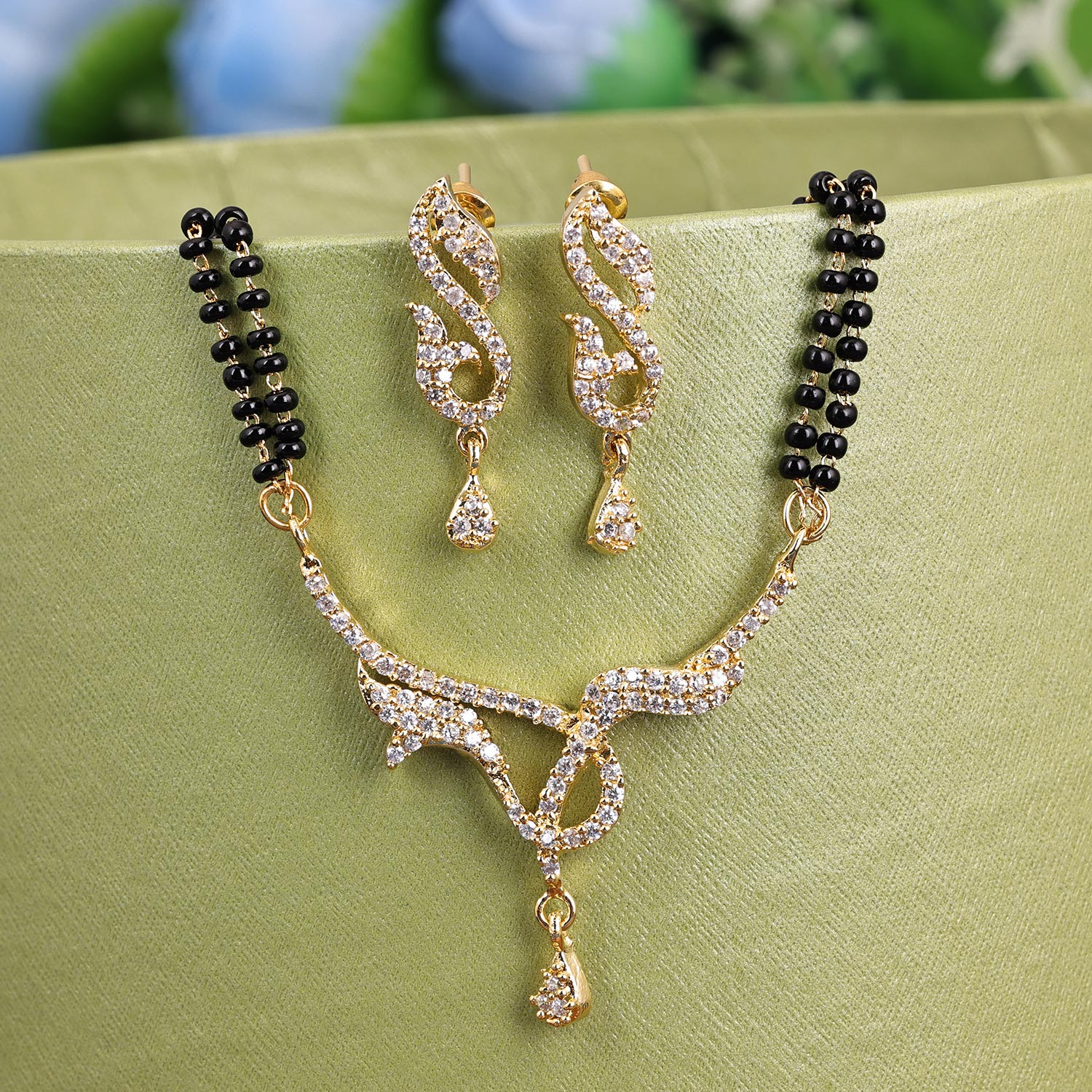 Sukkhi Magnetic  Gold Plated CZ Golden Mangalsutra Set for Women