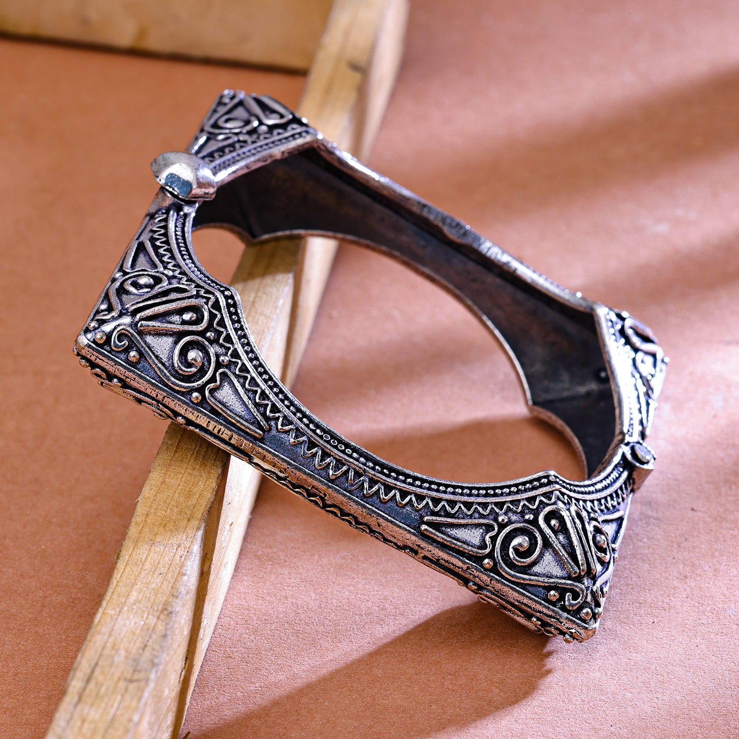 Sukkhi Oxidized Silver Kada for Women