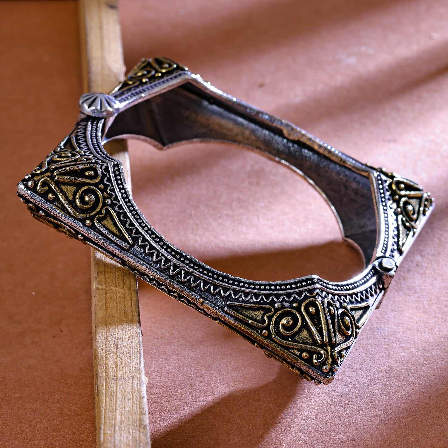 Sukkhi Oxidized Silver Kada for Women