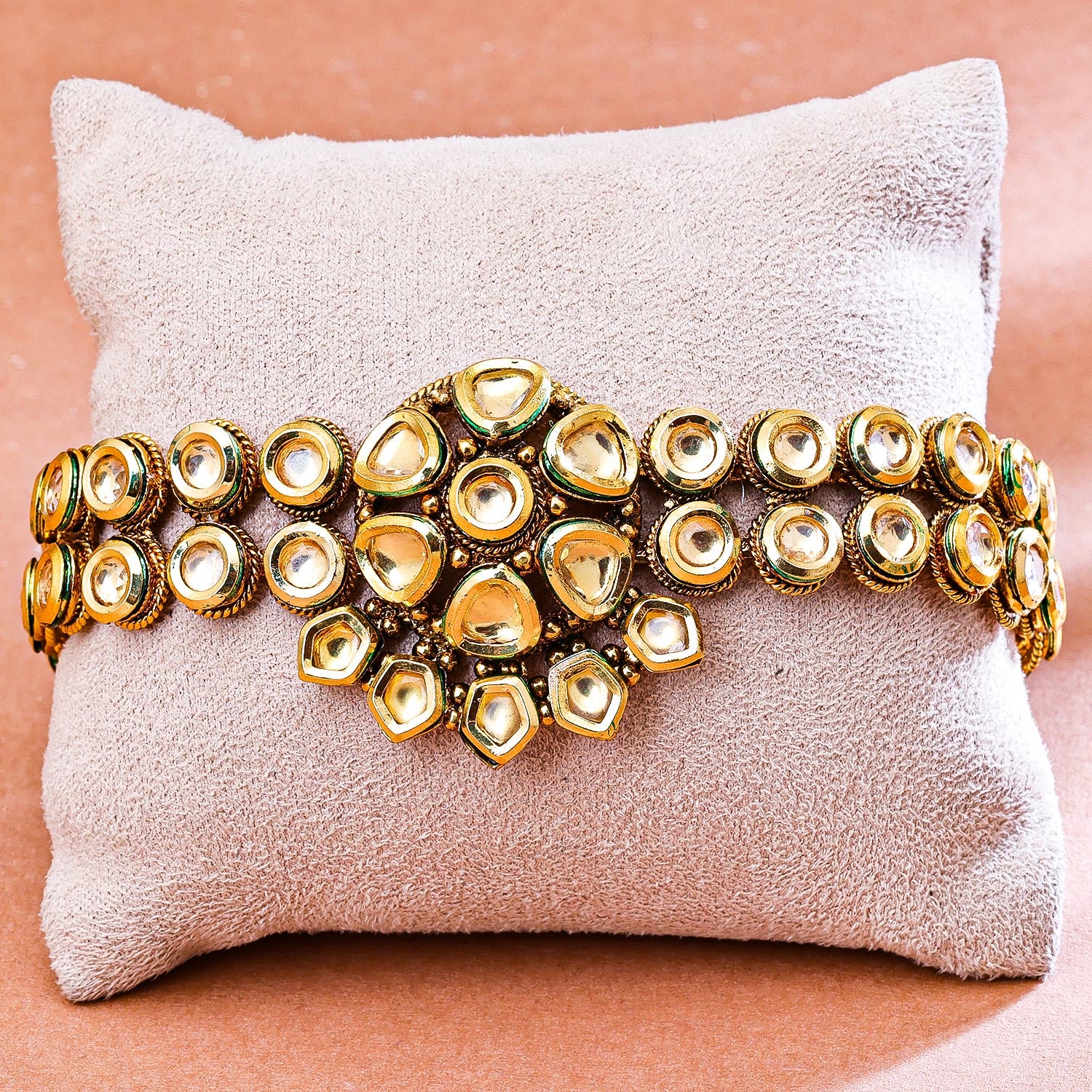 Sukkhi Delicate Golden Gold Plated Kundan Bajuband for Women