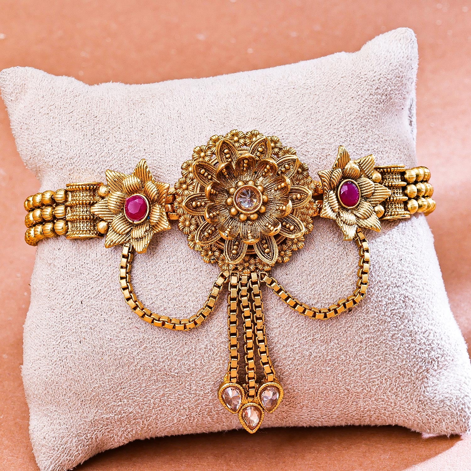 Sukkhi Floral Golden Gold Plated Kundan Bajuband for Women