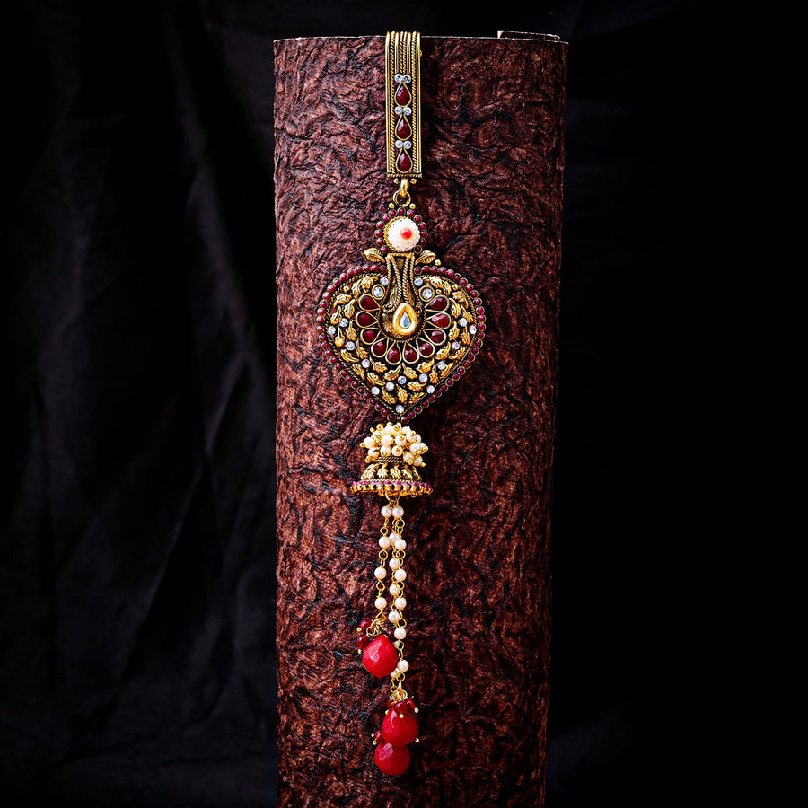 Sukkhi Modern Golden Gold Plated Kundan & Pearl Chabi Challa for Women