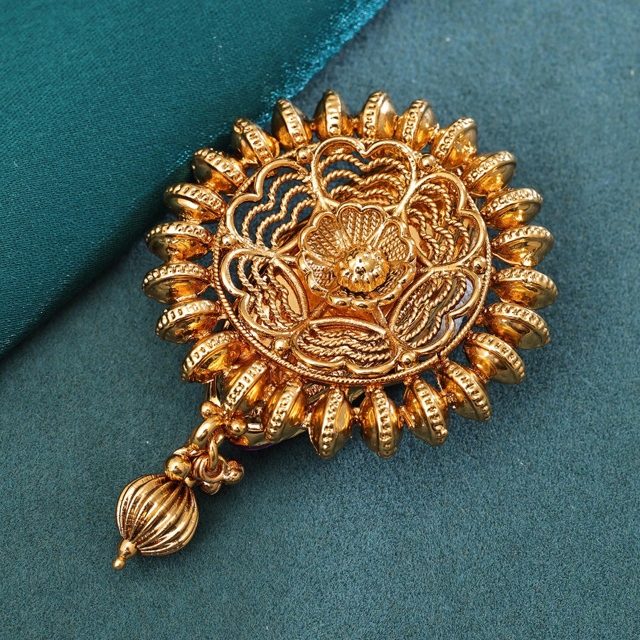 Sukkhi Classy Golden Gold Plated NA Brooch for Women