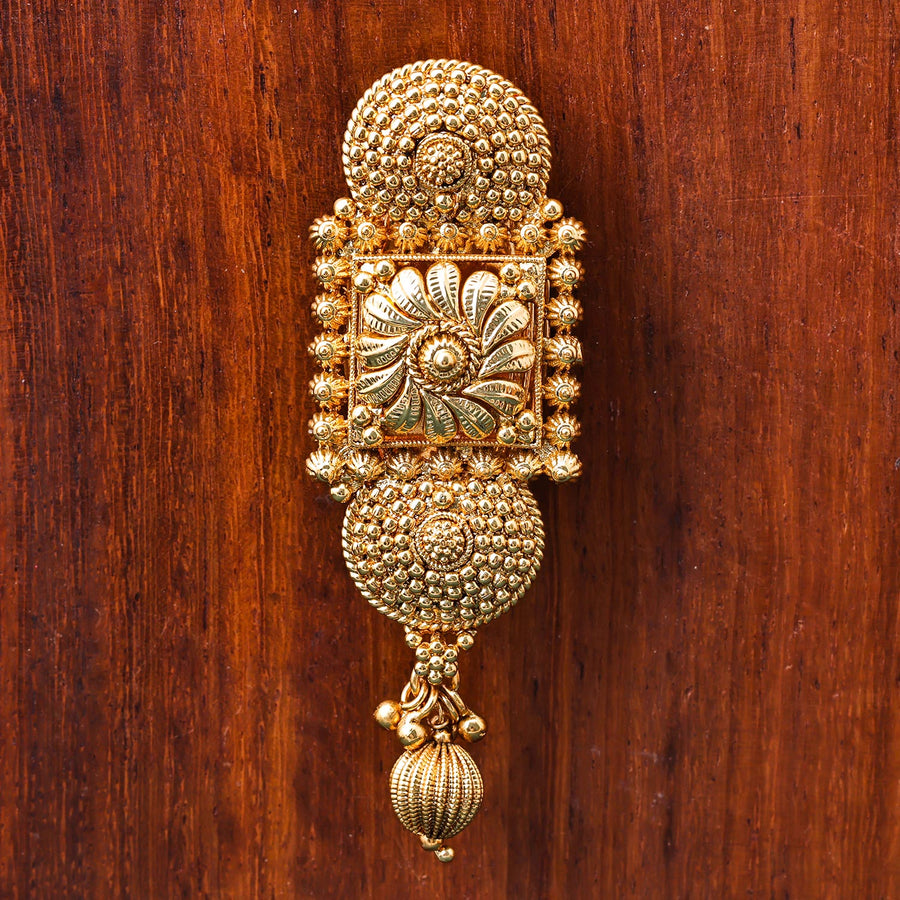 Sukkhi Classic Golden Gold Plated NA Brooch for Women