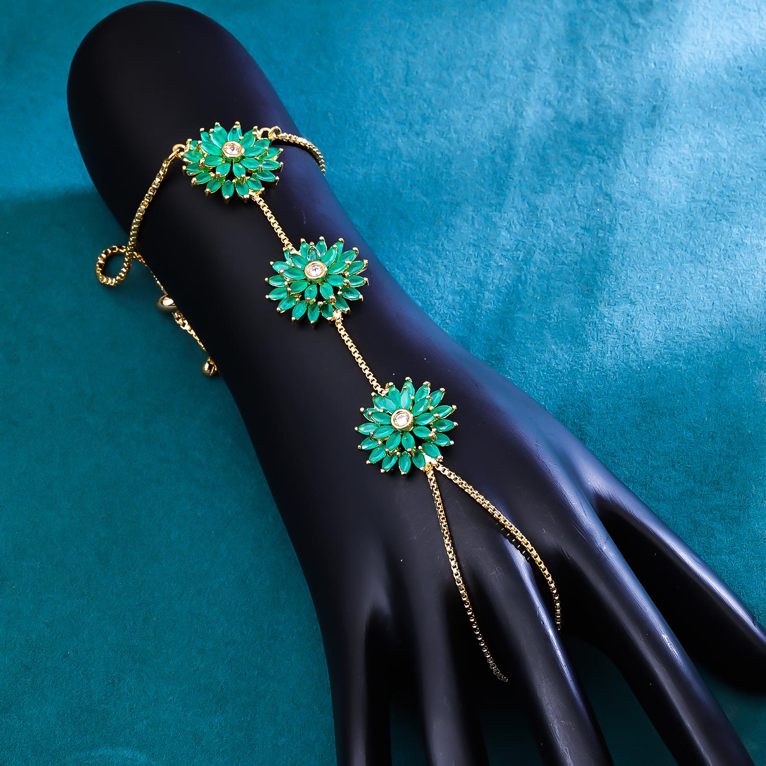 Sukkhi Ethnic Green Gold Plated CZ Haathpan for Women