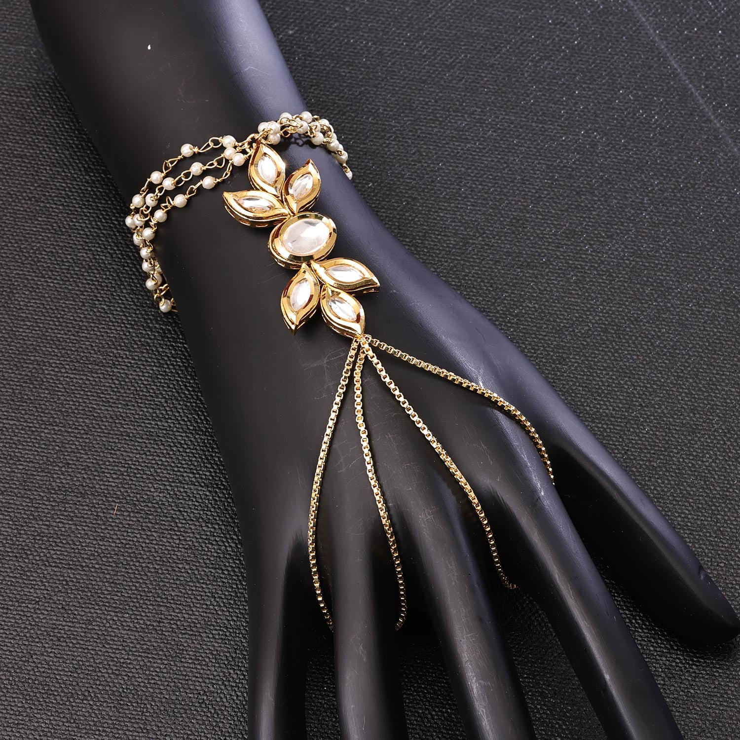 Sukkhi Beautiful Golden Gold Plated Kundan Haathpan for Women