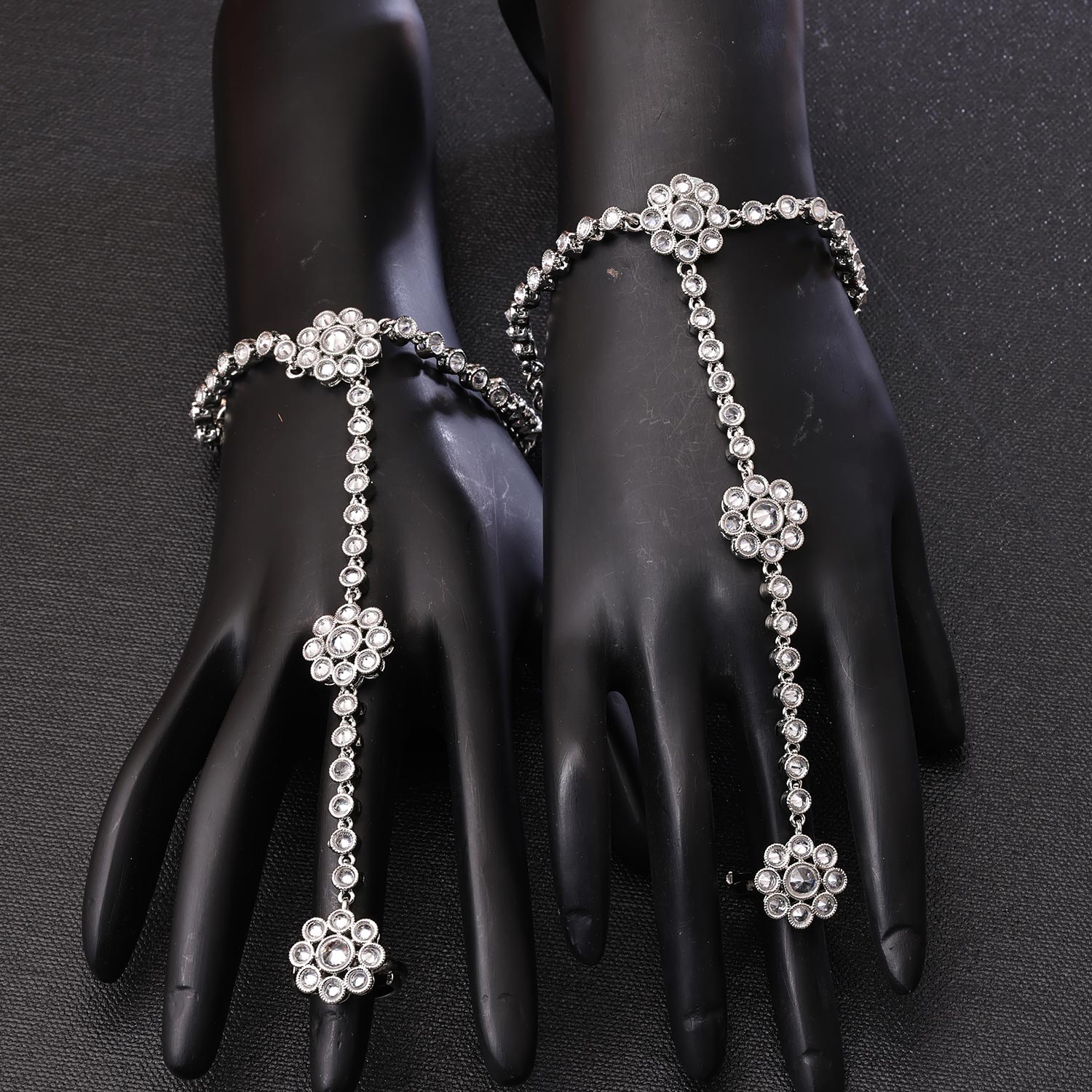 Sukkhi Trendy Silver Rhodium Plated kundan Haathpan for Women