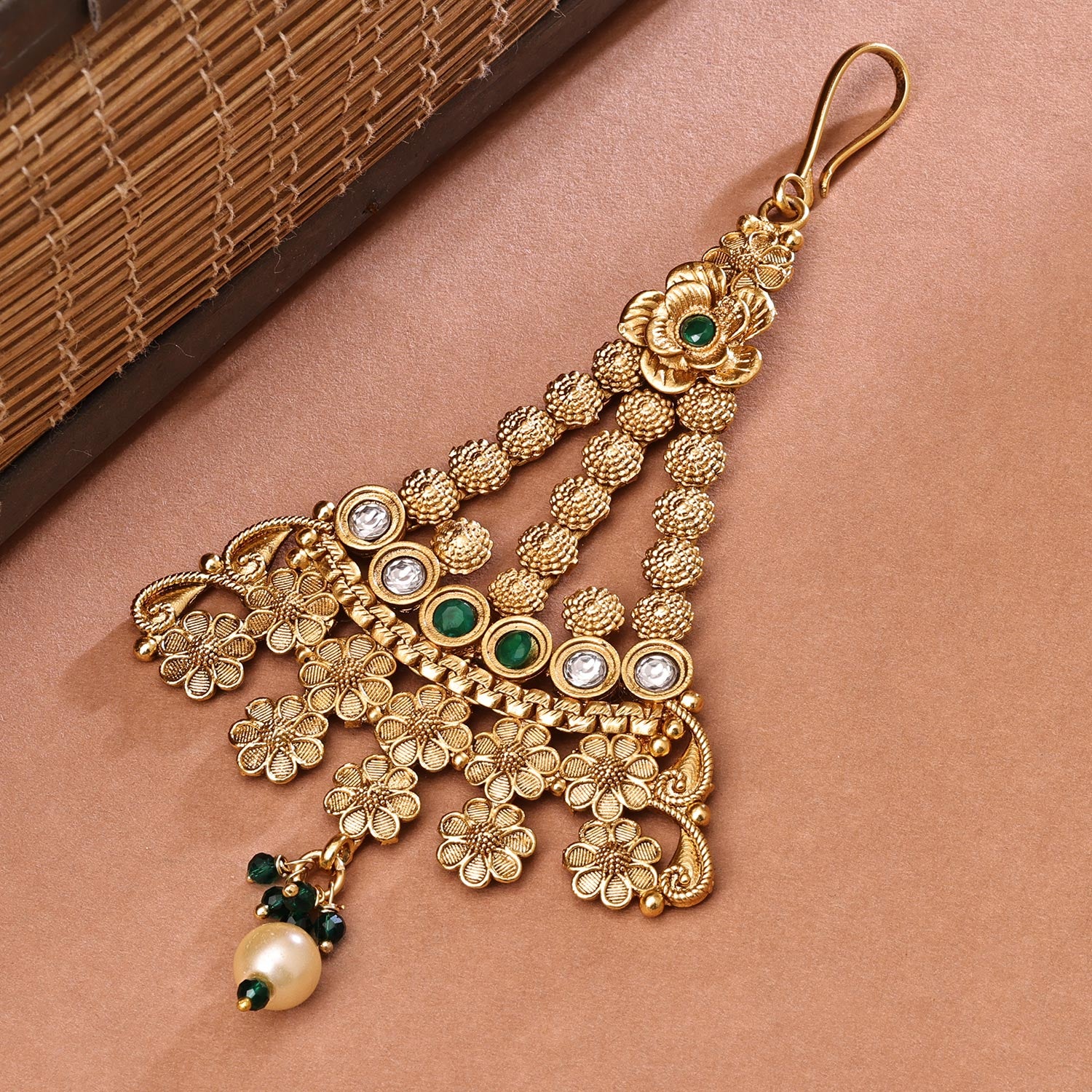 Sukkhi Classy Golden Gold Plated kundan & Pearl Pasa for Women