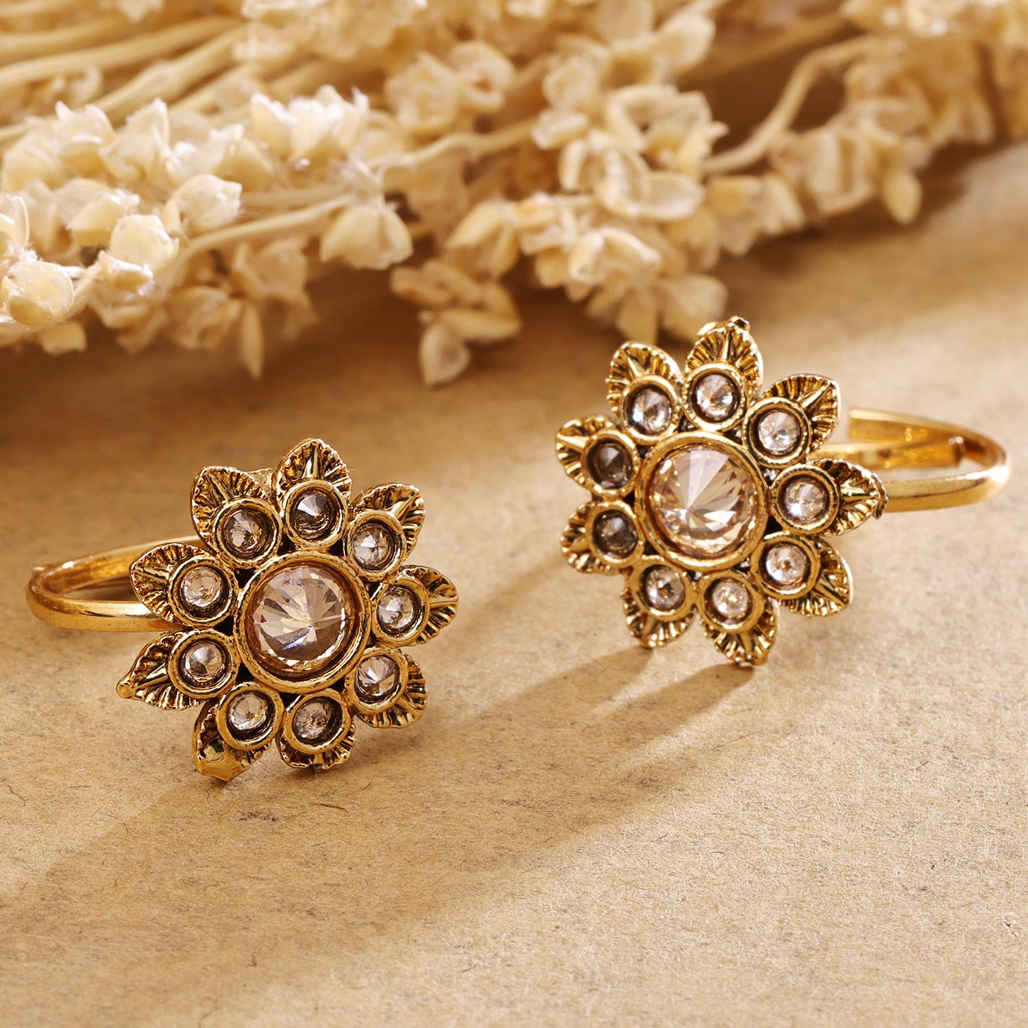 Sukkhi Eye Golden Gold Plated RD Toe Ring for Women