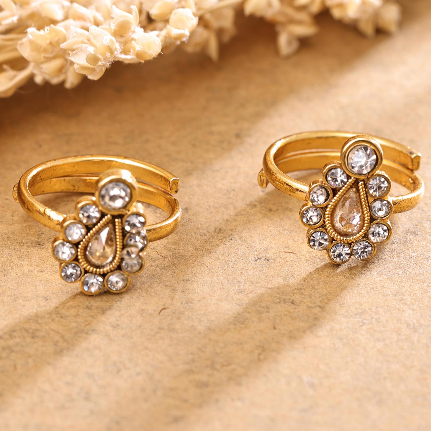 Sukkhi Splendid Golden Gold Plated AD Toe Ring for Women