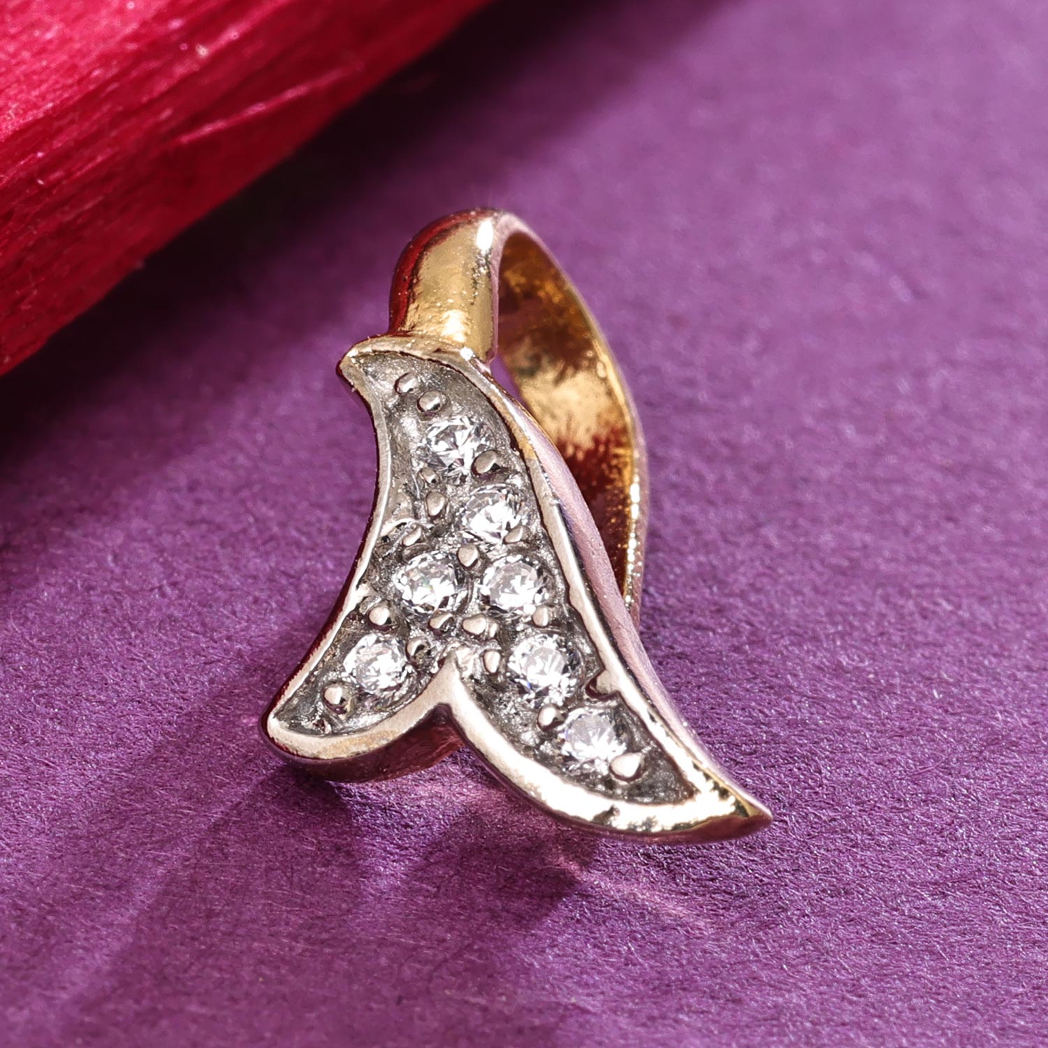 Sukkhi Skparkling Golden Gold Plated CZ Nosepin for Women