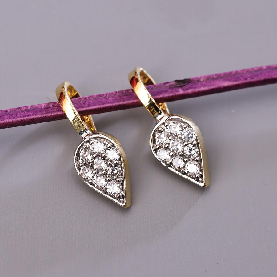 Sukkhi Delightful Golden Gold Plated CZ Nosepin for Women