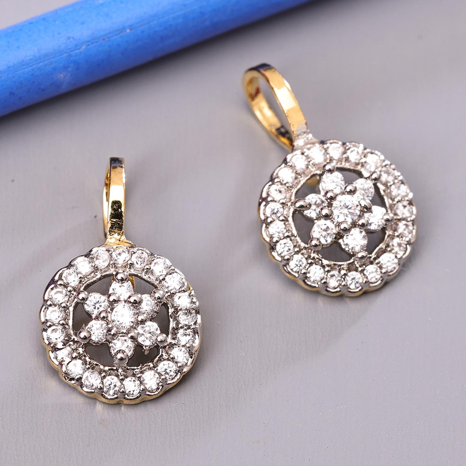 Sukkhi Adorable Golden Gold Plated CZ Nosepin for Women