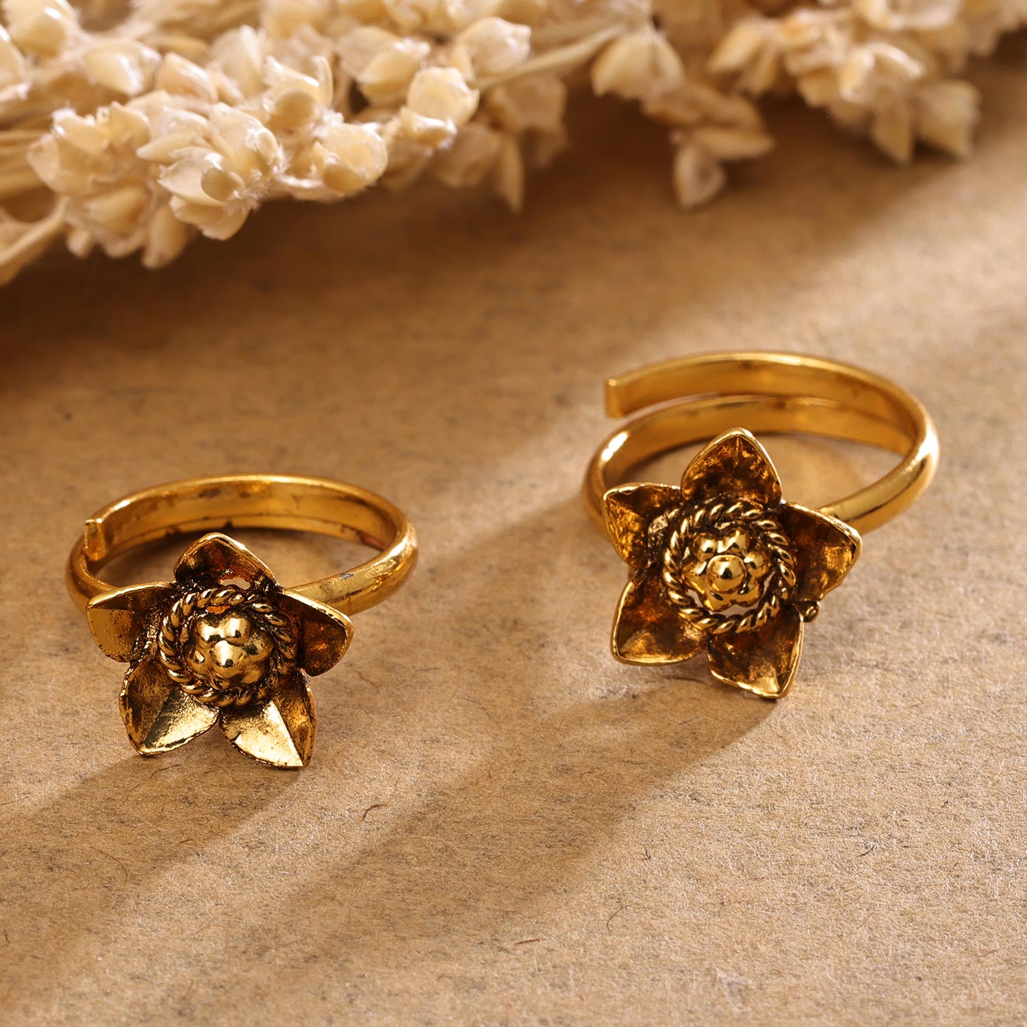 Sukkhi Floral Golden Gold Plated Pearl Toe Ring for Women