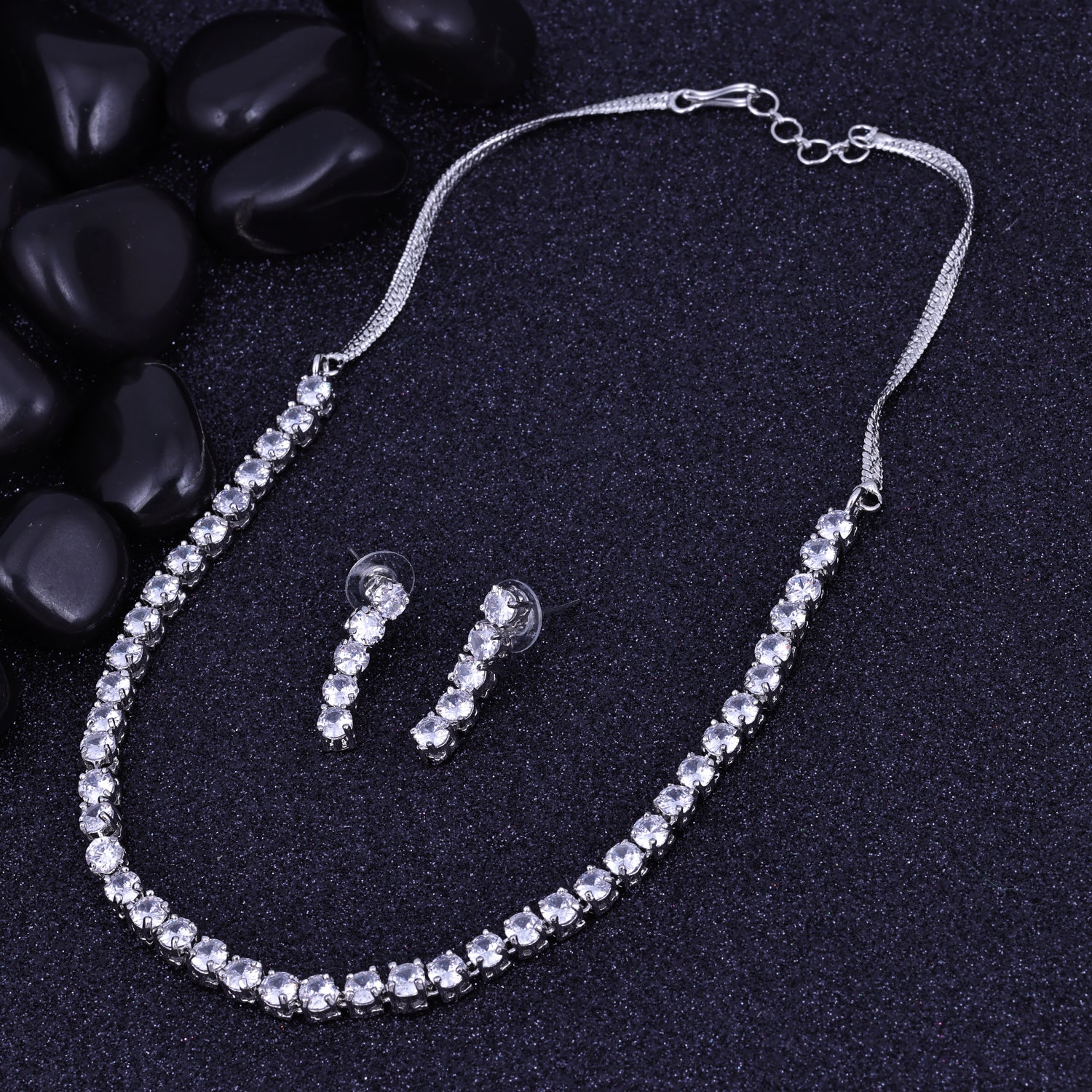 Sukkhi Hunky White Rhodium Plated Cz Choker Necklace Set For Women
