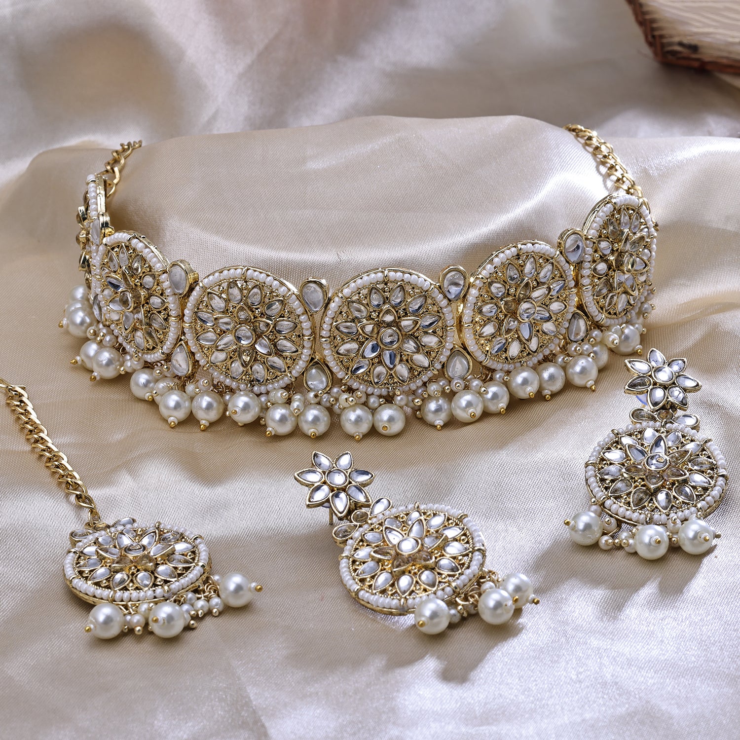 Sukkhi Gold Plated Color Stone & Kundan White Choker Round Shape Necklace Set for Women