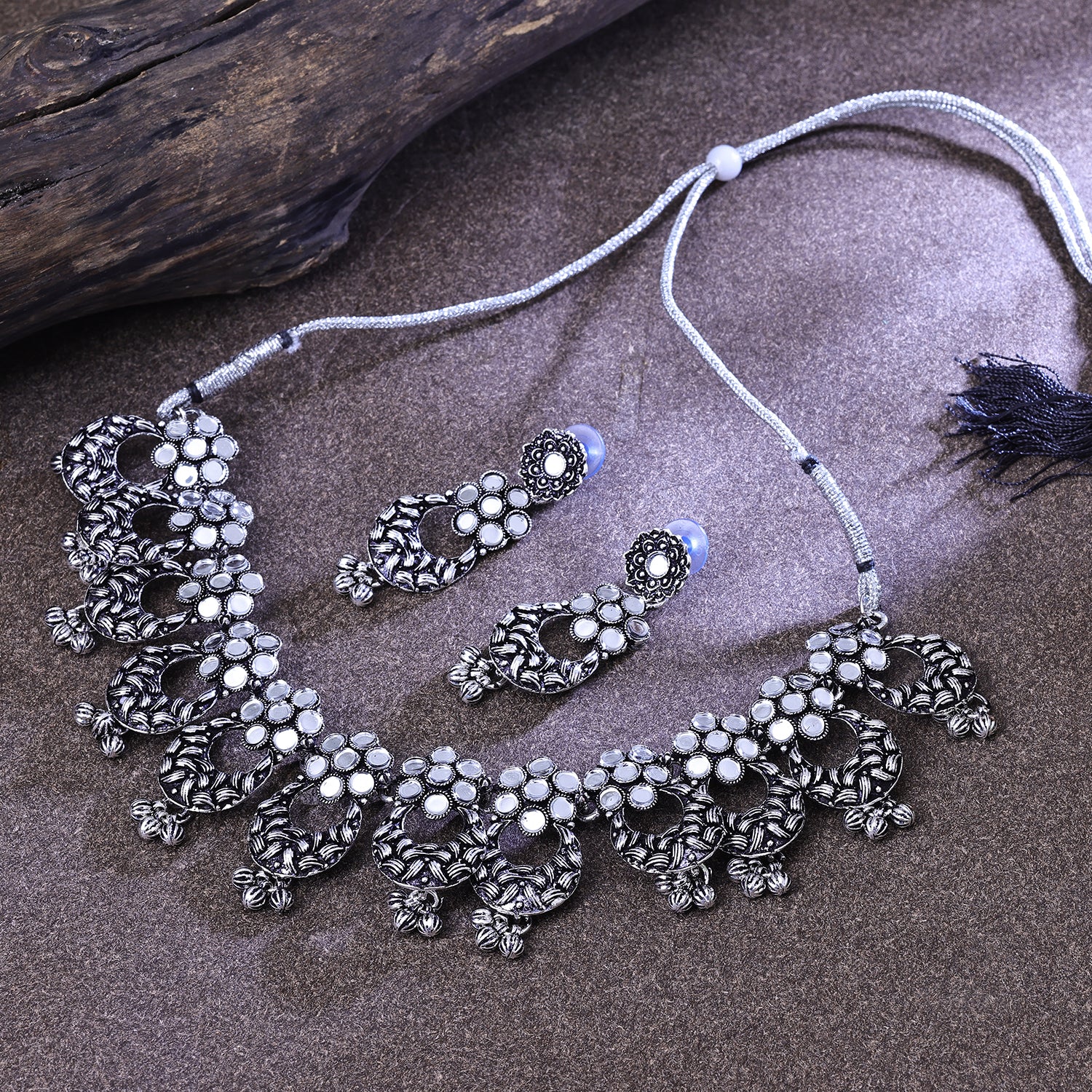 Sukkhi Winning Rhodium Plated Silver Artificial Stone Choker Necklace Set for Women