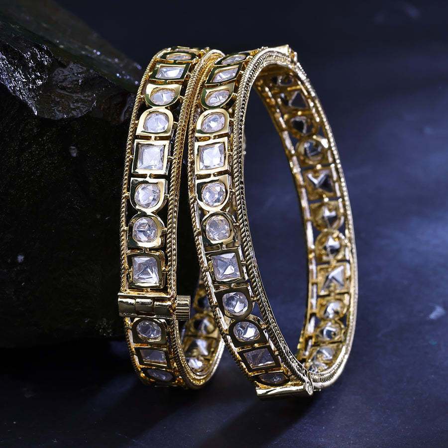 Sukkhi Passable Golden Reversible Stone Gold Plated Traditional Set Of 2 Bangles for Women