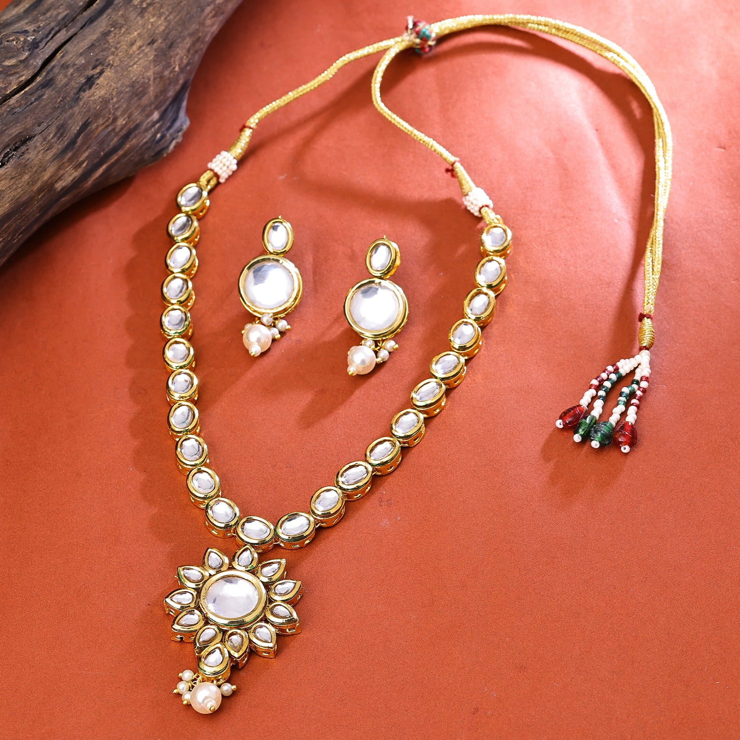 Sukkhi Stunning Gold Plated  Necklace Set For Women